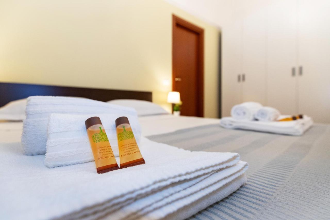 Stesicoro Exclusive Rooms Catánia Buitenkant foto