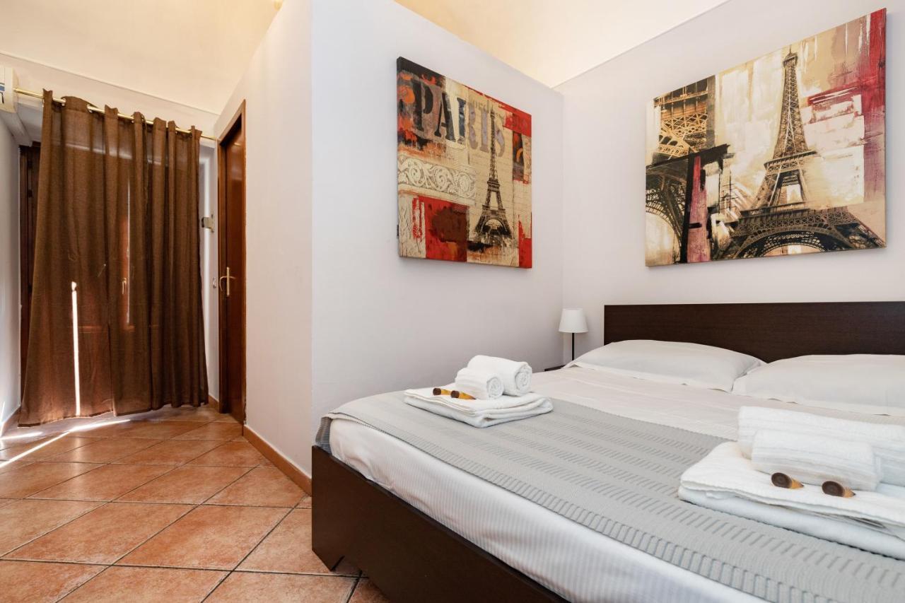 Stesicoro Exclusive Rooms Catánia Buitenkant foto