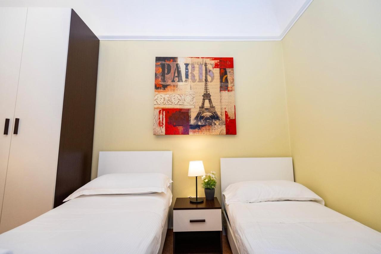Stesicoro Exclusive Rooms Catánia Buitenkant foto
