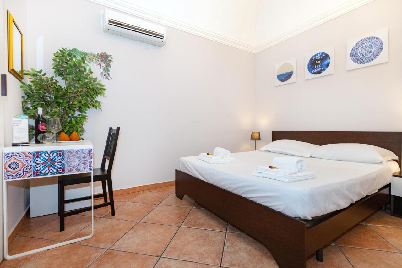 Stesicoro Exclusive Rooms Catánia Buitenkant foto